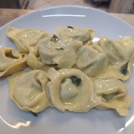 Tortelloni burro e salvia